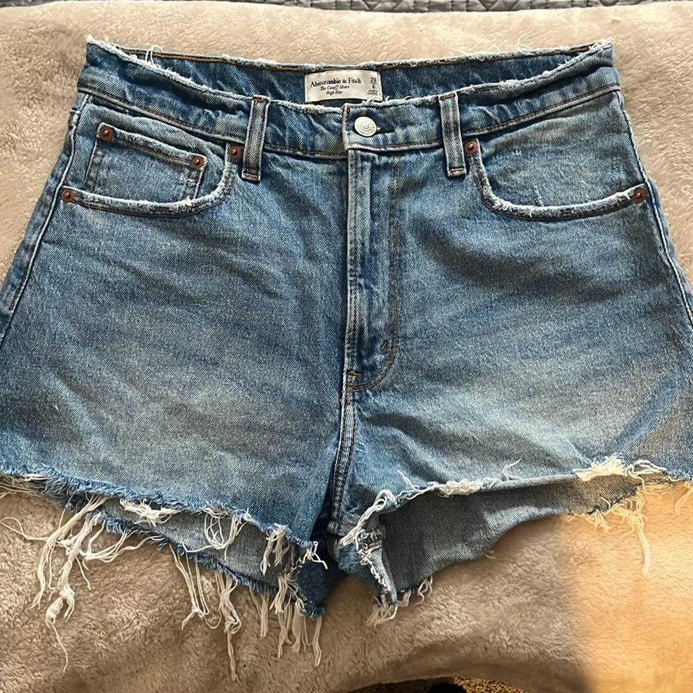 Abercrombie The Cutoff Short High Rise